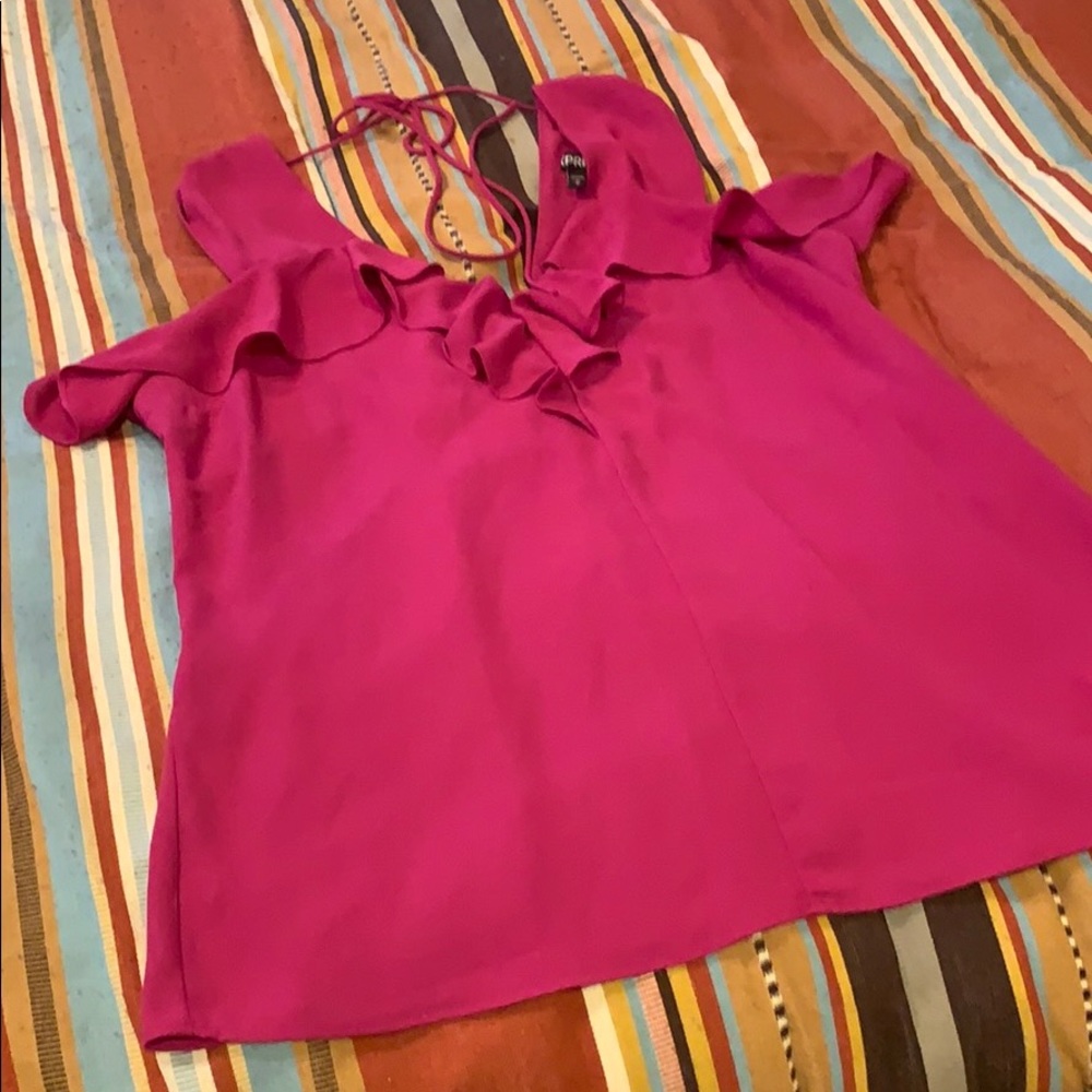 Sleeveless Blouse